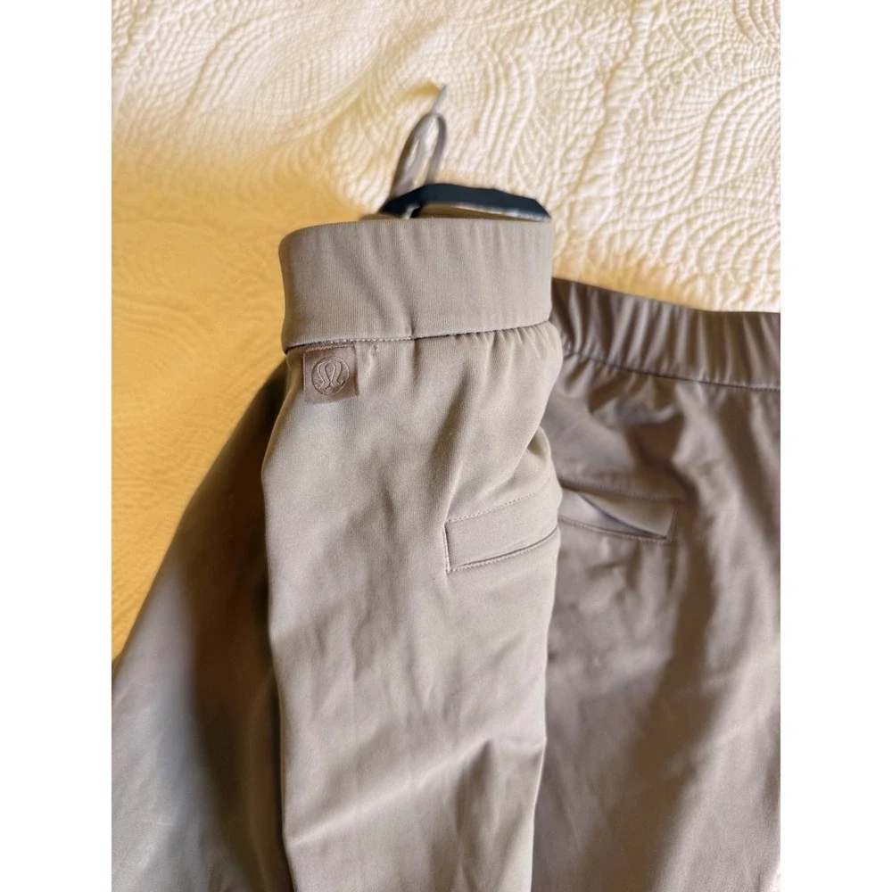 Lululemon Mens Relaxed Fit Trouser ash‎ gray XXL LM5BNYS Wide Leg Pleated Pant